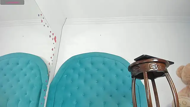 Snapshot of Alex_Keit chatting on 11-29-25, 01:14 Alex Keit online show from 11-29-25, 01:14