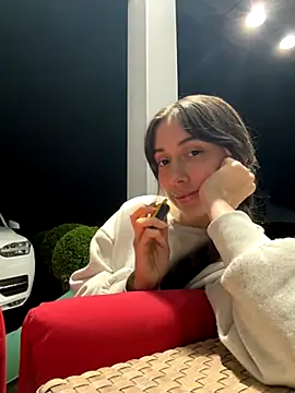 emiliasommer online show from 09-26-25, 08:24