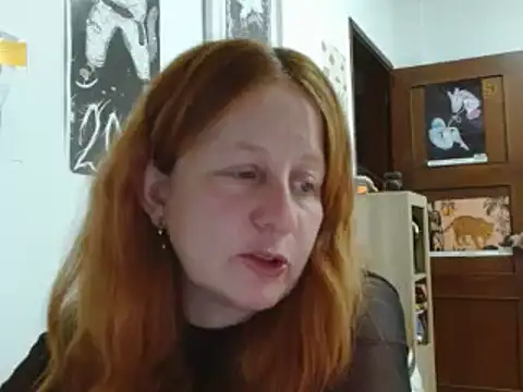 Snapshot of ViioletaMora chatting on 05-23-26, 02:39 ViioletaMora online show from 05-23-26, 02:39