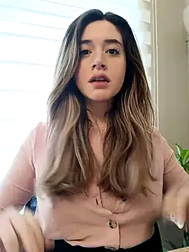 maliciaworld online show from 02-13-25, 05:11