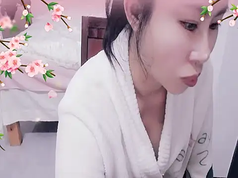 Snapshot of xiaoxuer chatting on 03-13-25, 04:38 xiaoxuer online show from 03-13-25, 04:38