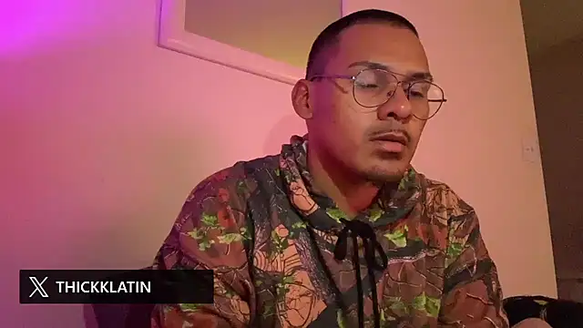 ThixxkkLatin online show from 10-26-25, 04:51