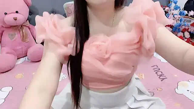 Funikio online show from 04-16-26, 01:28