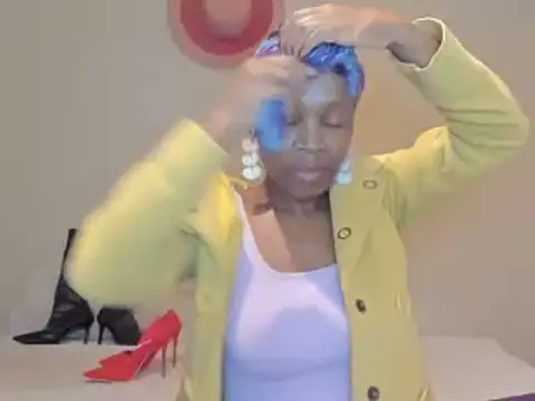 AfricanSquirtingQueen online show from 05-19-26, 04:41