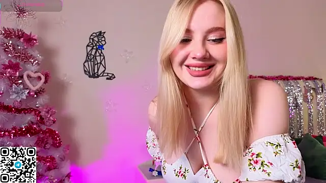 Snapshot of oliviabr0wn0 chatting on 12-01-25, 02:05 oliviabr0wn0 online show from 12-01-25, 02:05