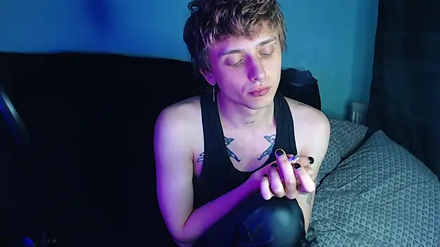 axxxturel online show from 02-19-25, 02:12