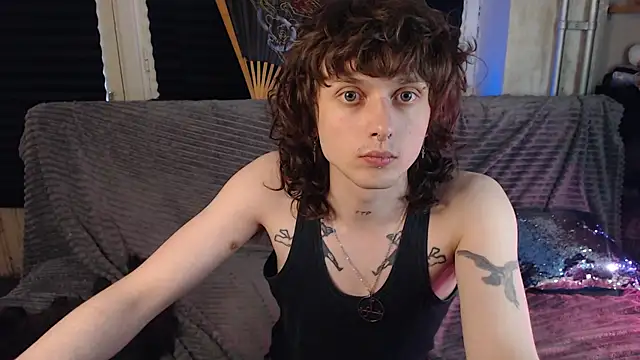 Snapshot of axxxturel chatting on 05-27-26, 01:57 axxxturel online show from 05-27-26, 01:57