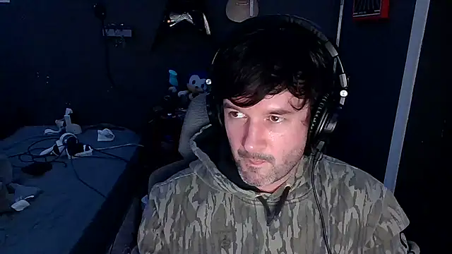 Stix Zadinia online show from 12-15-25, 03:00