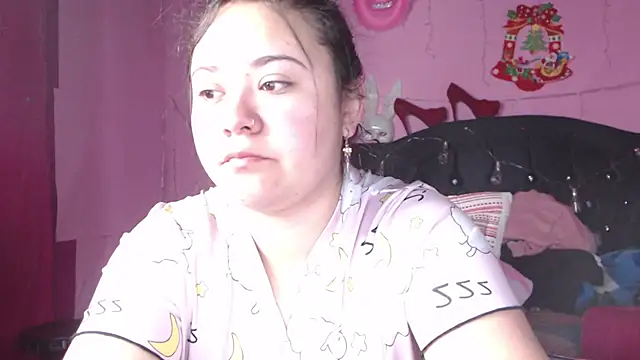 NikkiRous  online show from 02-14-25, 11:53