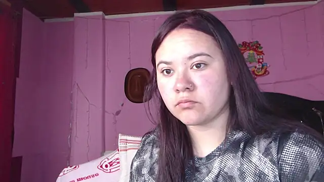 NikkiRous  online show from 03-11-25, 12:28