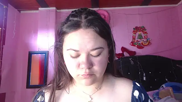 NikkiRous  online show from 09-11-25, 12:38