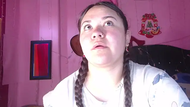 NikkiRous  online show from 09-18-25, 12:51