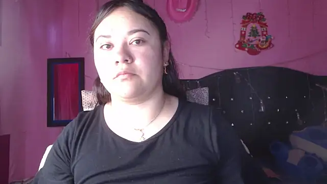 NikkiRous  online show from 09-22-25, 12:40