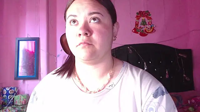 NikkiRous  online show from 12-16-25, 01:16