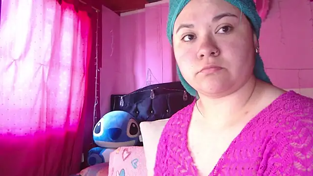 NikkiRous  online show from 02-11-26, 02:00