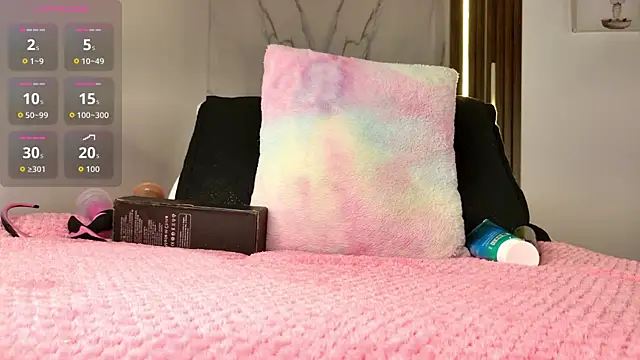 Snapshot of mia_099 chatting on 03-20-26, 08:03 mia 099 online show from 03-20-26, 08:03