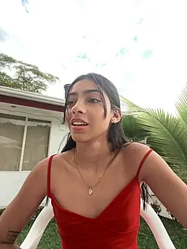 Snapshot of Ema_azel chatting on 01-17-25, 01:13 Ema azel online show from 01-17-25, 01:13