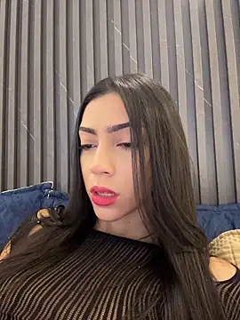 Snapshot of Ema_azel chatting on 05-14-26, 11:39 Ema azel online show from 05-14-26, 11:39