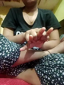 Im Cute online show from 01-19-25, 09:34