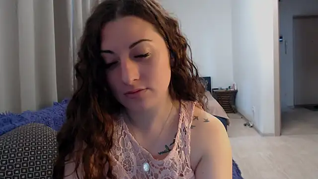 Helen Adams  online show from 06-27-26, 05:56