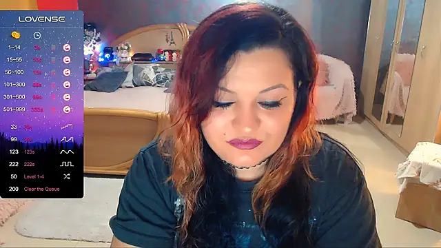 Ariellefoxy online show from 12-14-24, 08:29