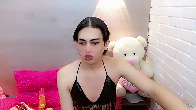 Daniela Pink  online show from 09-30-25, 07:41