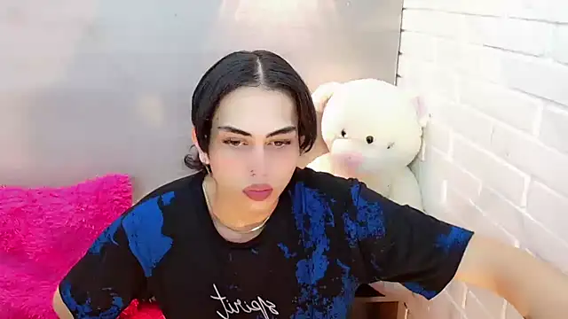 Daniela Pink  online show from 11-12-25, 07:35