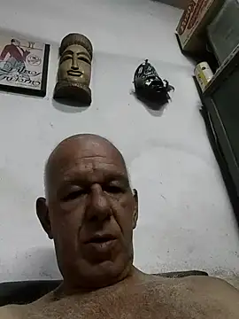 Snapshot of FabiQuilmes chatting on 03-06-26, 07:10 FabiQuilmes online show from 03-06-26, 07:10