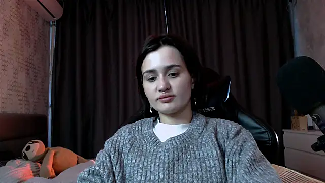 KiraYammy online show from 05-15-26, 10:50