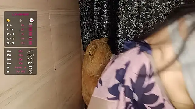 shuhana  online show from 02-15-25, 03:52