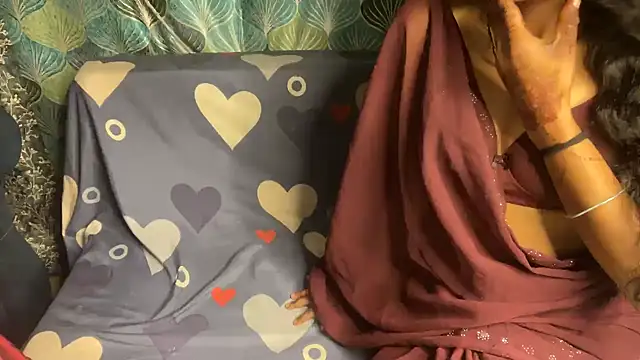 Snapshot of shuhana_ chatting on 02-19-26, 05:03 shuhana online show from 02-19-26, 05:03