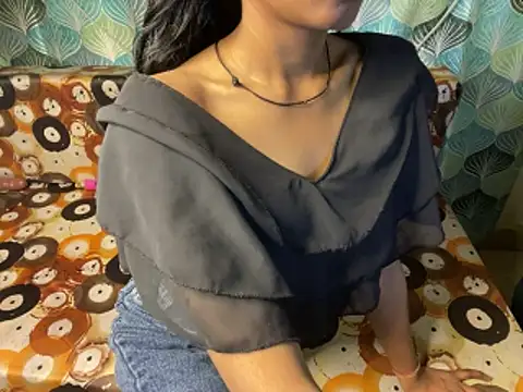 Snapshot of shuhana_ chatting on 03-23-26, 05:00 shuhana online show from 03-23-26, 05:00