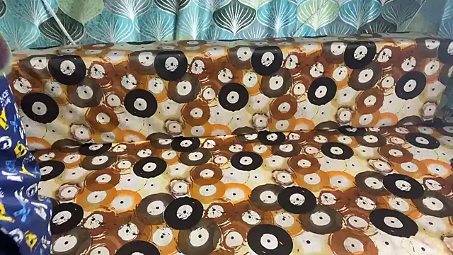 Snapshot of shuhana_ chatting on 04-02-26, 04:43 shuhana online show from 04-02-26, 04:43