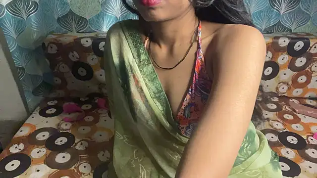 Snapshot of shuhana_ chatting on 04-10-26, 04:50 shuhana online show from 04-10-26, 04:50