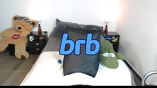 Snapshot of KRISTAL__JACKSON chatting on 03-12-25, 08:30 KRISTAL JACKSON online show from 03-12-25, 08:30