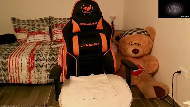 Snapshot of KRISTAL__JACKSON chatting on 03-18-25, 08:58 KRISTAL JACKSON online show from 03-18-25, 08:58