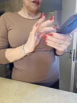 aubade246 online show from 03-21-25, 09:56