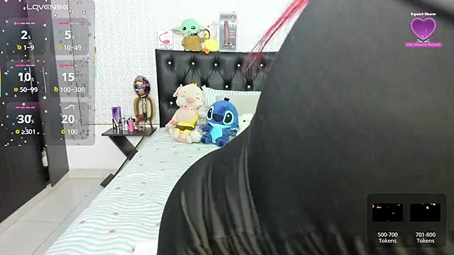 Snapshot of redgirlofficial chatting on 12-05-25, 02:53 redgirlofficial online show from 12-05-25, 02:53