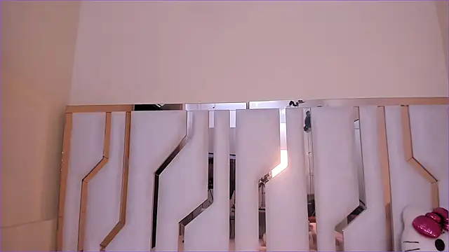 TifanyChill online show from 11-12-25, 07:13