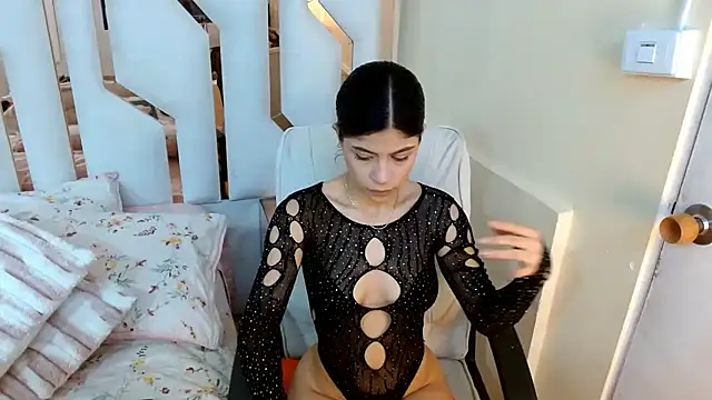 TifanyChill online show from 02-06-26, 06:44