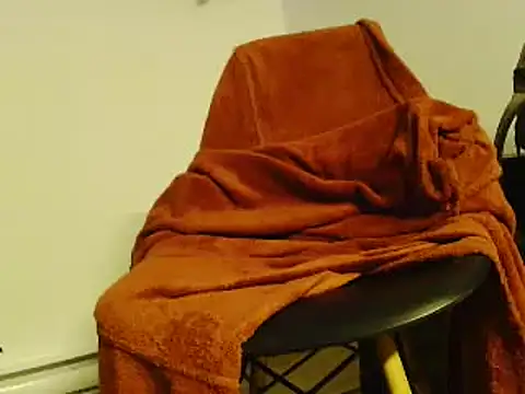 Snapshot of L0cKyseven77 chatting on 02-17-25, 05:47 L0cKyseven77 online show from 02-17-25, 05:47