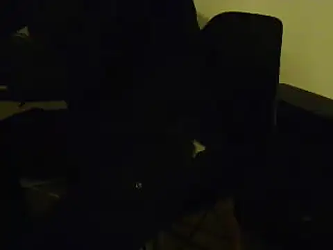 Snapshot of L0cKyseven77 chatting on 02-21-25, 01:00 L0cKyseven77 online show from 02-21-25, 01:00
