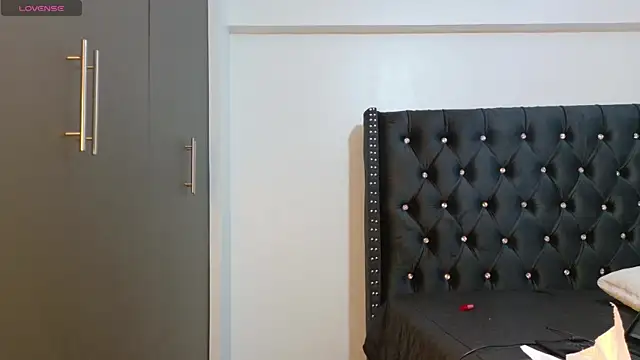 online bestie online show from 02-10-25, 08:42