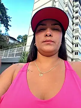 Snapshot of camiysebas21 chatting on 02-18-26, 08:38 camiysebas21 online show from 02-18-26, 08:38