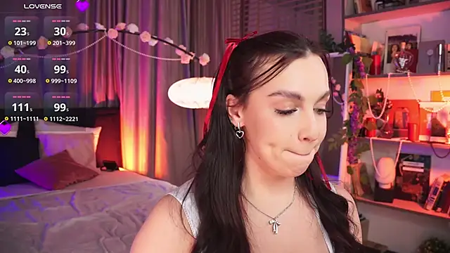 LunaNight online show from 02-18-25, 12:15