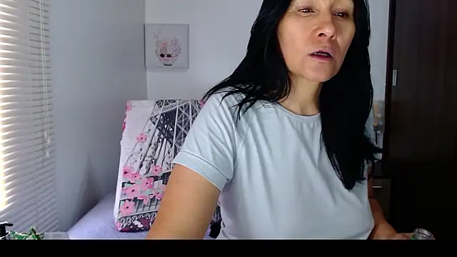 Maira B online show from 03-18-26, 03:59