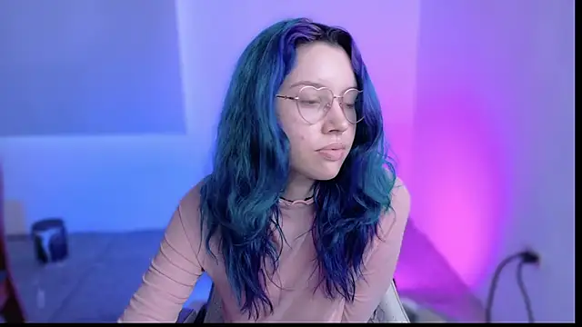 WandaDoll online show from 04-18-26, 07:58