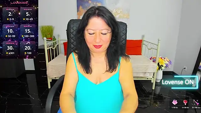 Julia Dean online show from 04-06-26, 12:28