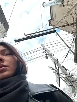 Snapshot of BabeRainbow chatting on 12-30-24, 11:48 BabeRainbow online show from 12-30-24, 11:48