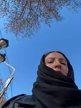 Snapshot of BabeRainbow chatting on 01-03-25, 09:25 BabeRainbow online show from 01-03-25, 09:25